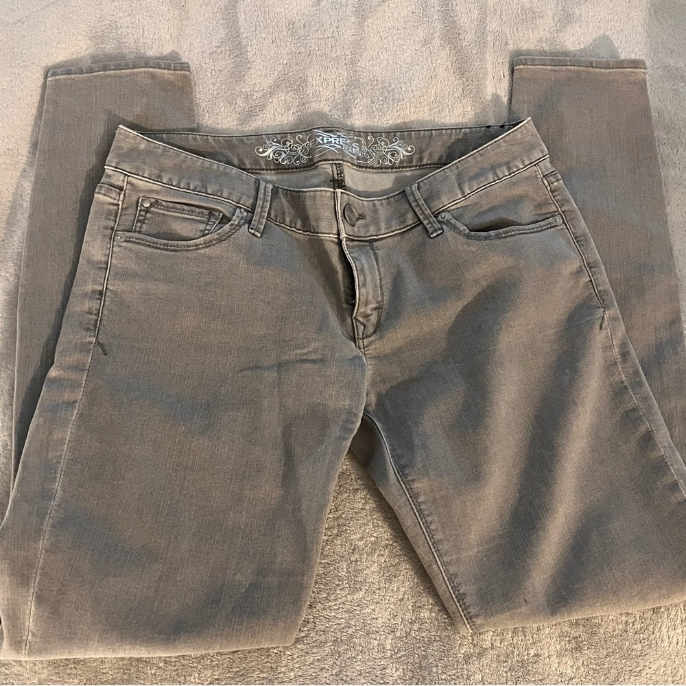 Express Women's Taupe Straight Leg Jeans